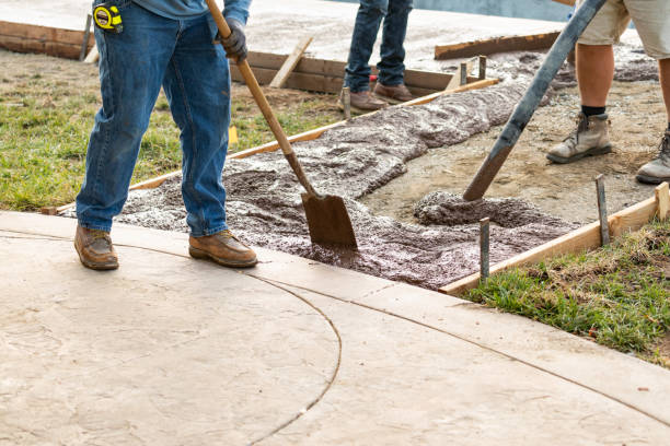 Best Concrete Removal and Replacement in Bakersfield Country Clu, CA